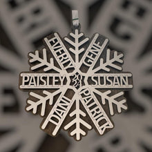 Load image into Gallery viewer, Personalized Snowflake Family Ornament Custom Christmas Decoration with Family Names Snowflake Ornament for Families, Holds 2-12 Names