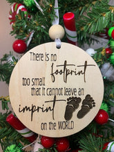 Load image into Gallery viewer, Memorial Infant Baby Child Loss Ornament Keepsake Baby Loss Grief