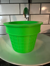 Load image into Gallery viewer, Ice Cream Pint Holder
